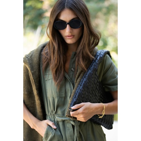 Rachel Zoe Penelope Sunglasses Black - New with case - Picture 1 of 5